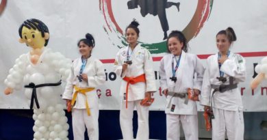 Natalia Moreira conquistou medalha nas duas categorias em que participou.